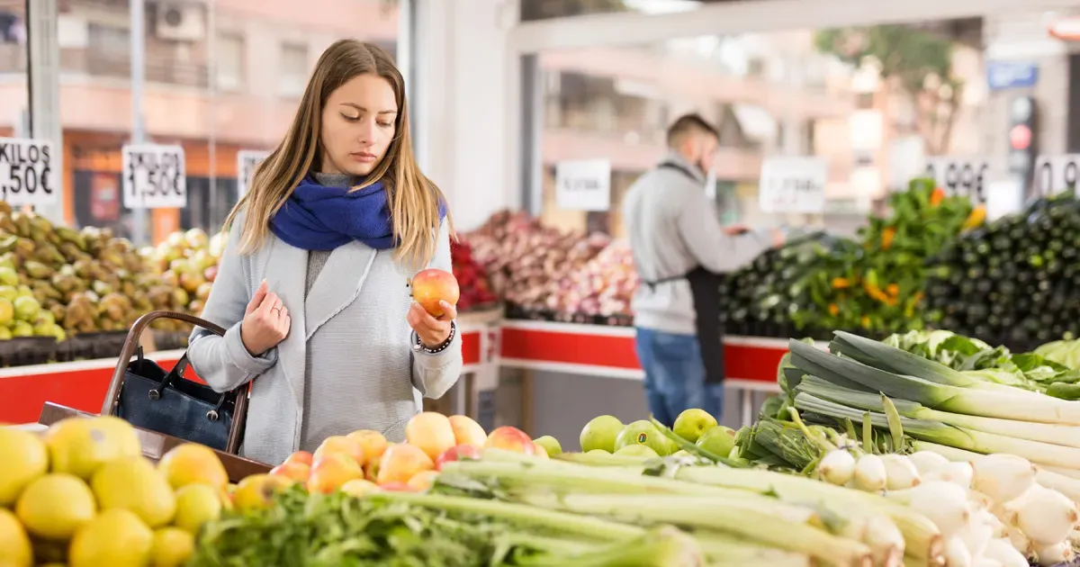Ces 12 aliments que vous pouvez acheter sans choisir le bio