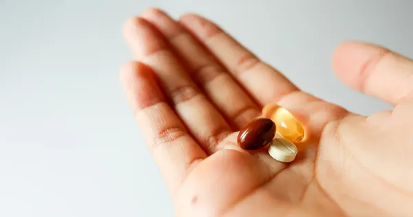 Un placebo peut-il battre des multivitamines ?